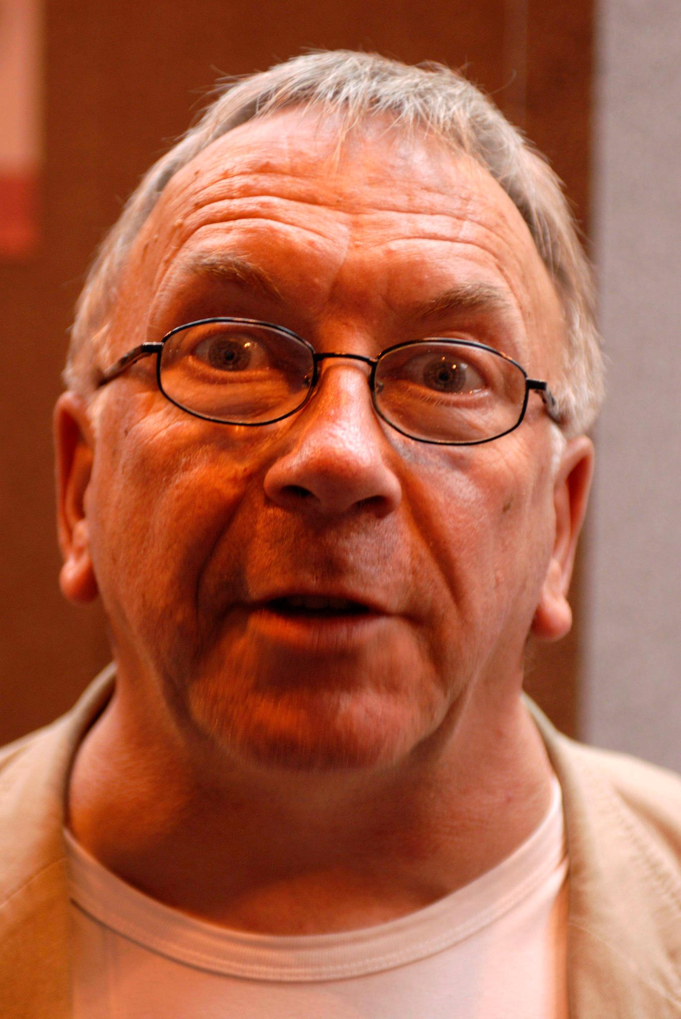 Sam Kelly image