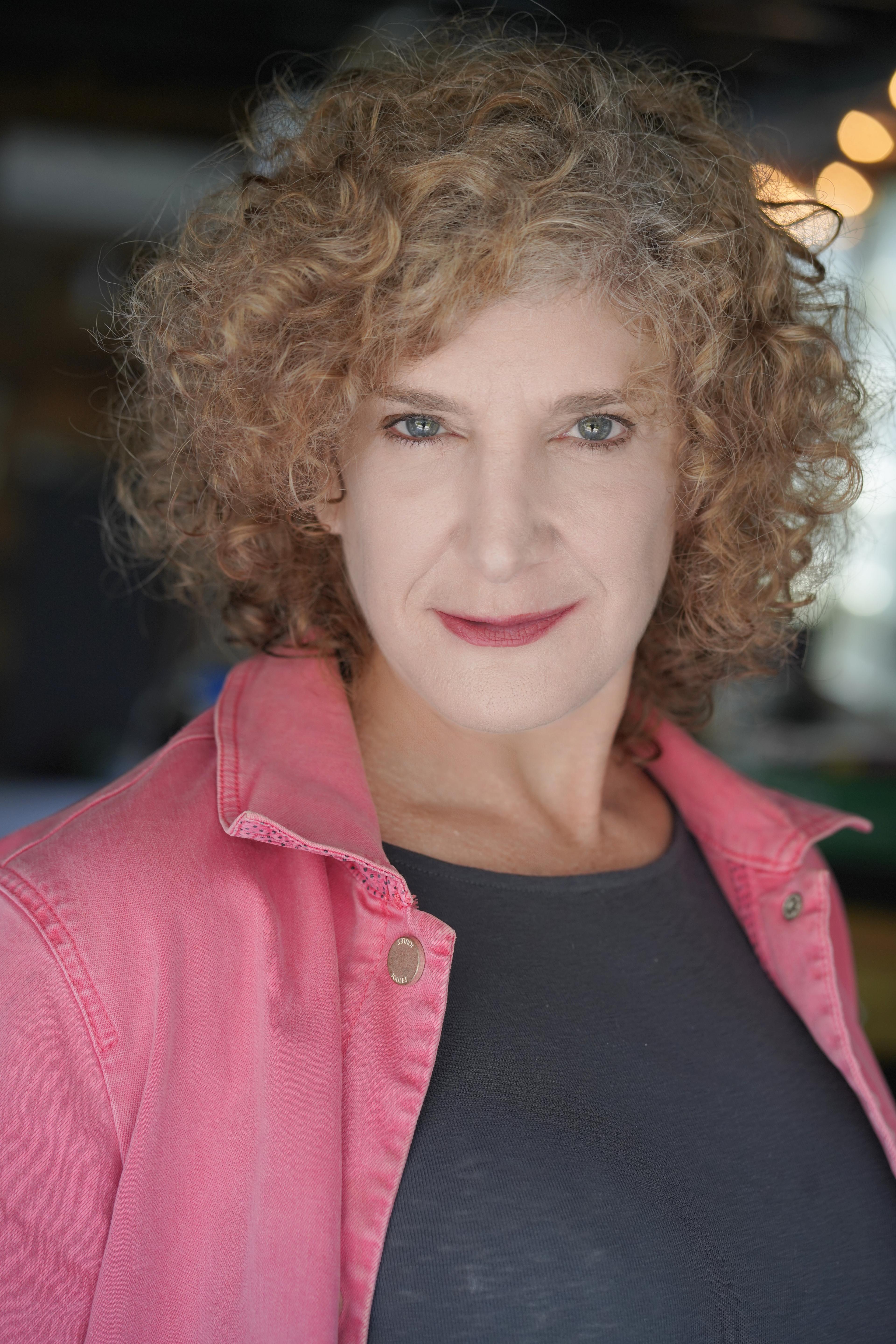 Julie Kessler image