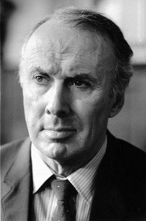 Richard Kiley image