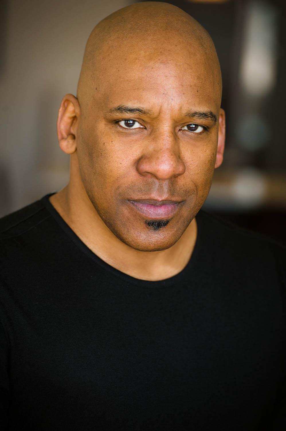 Ezra Knight image