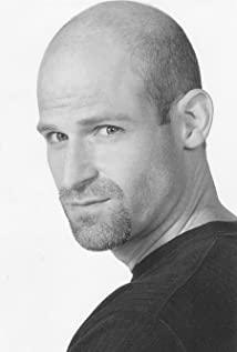 Derek Kueter image
