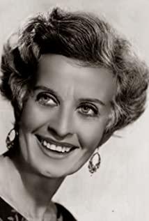 Lydia Lamaison image
