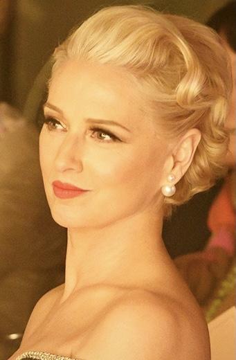 Katherine LaNasa image