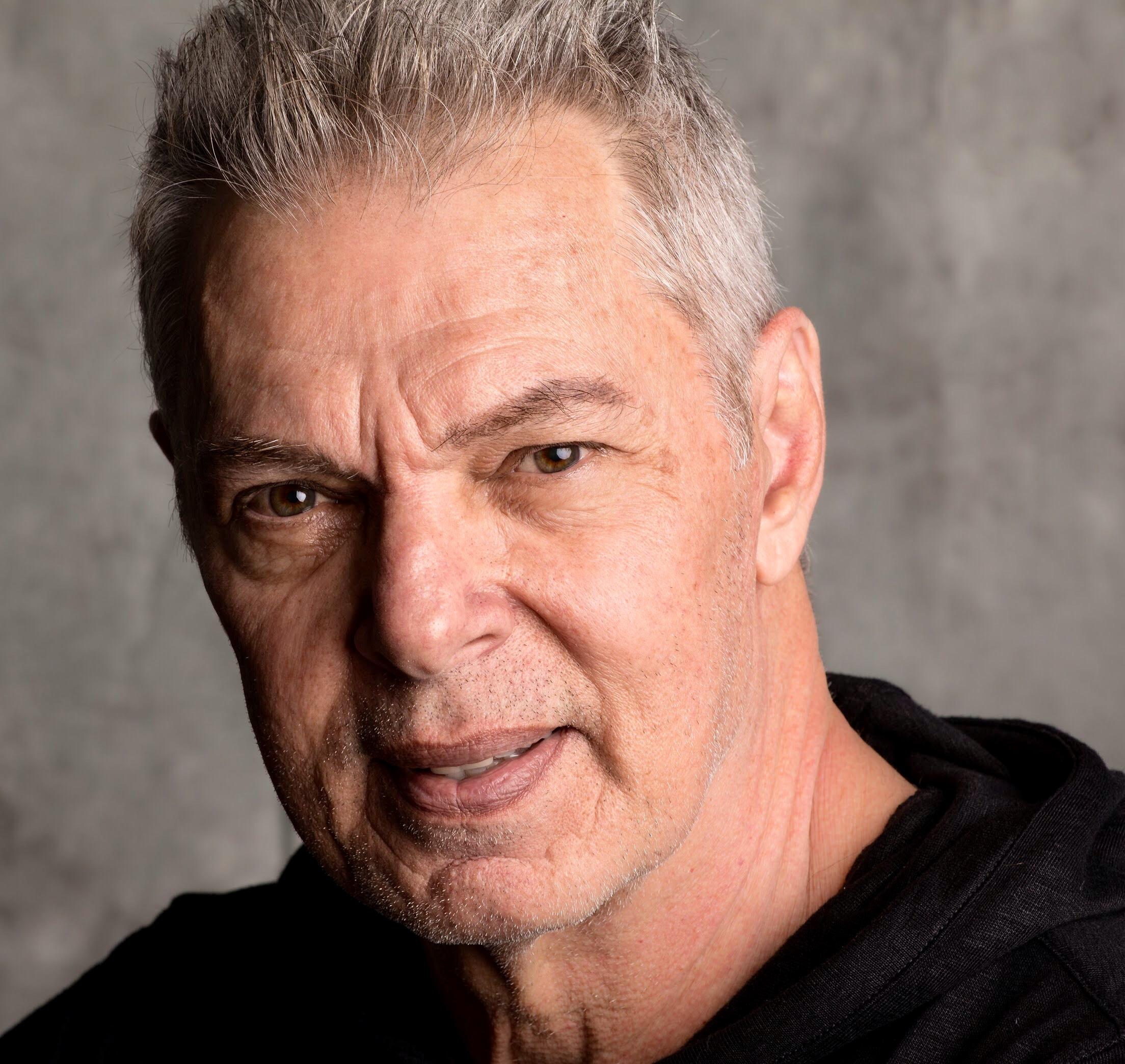 Sal Landi image