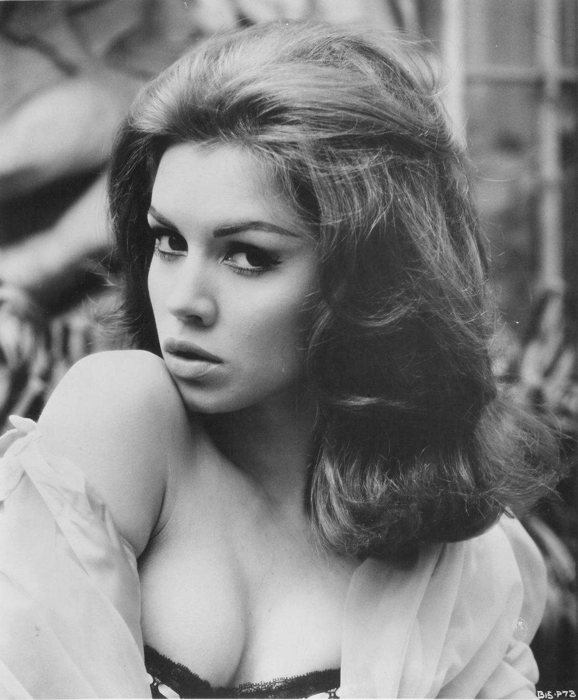 Jocelyn Lane image