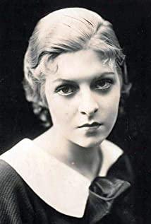 Lisette Lanvin image