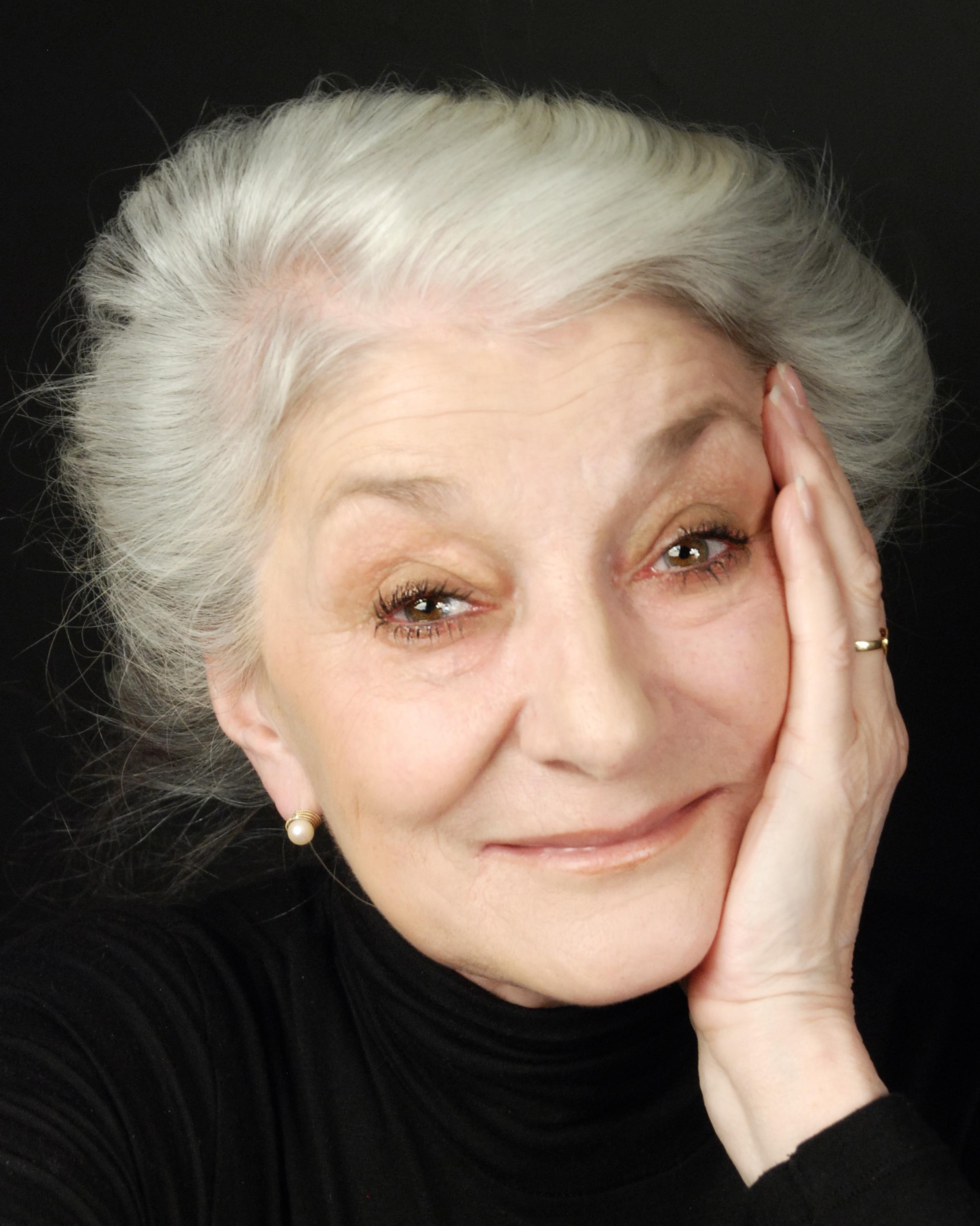 Jane Lapotaire image