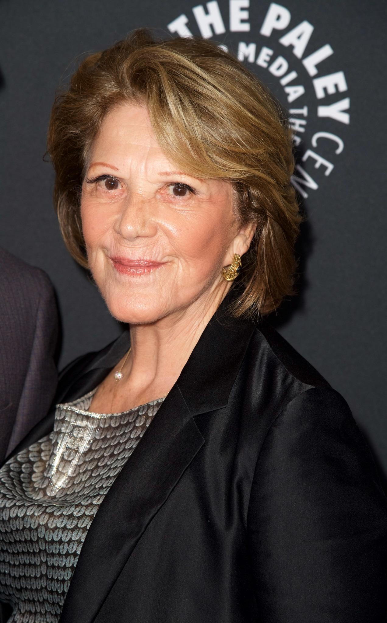 Linda Lavin image