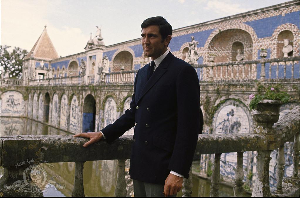 George Lazenby image