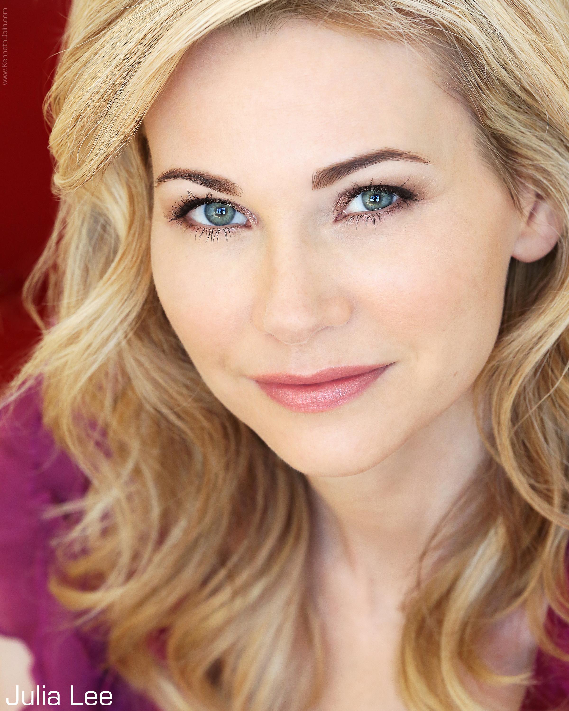 Julia Lee image