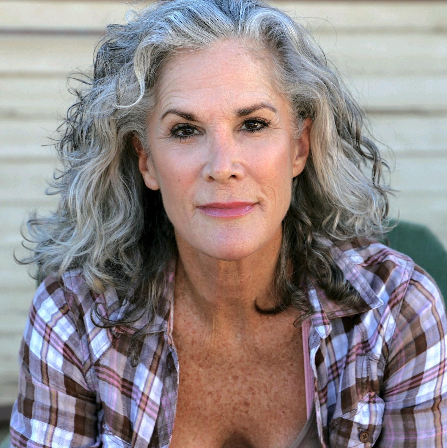 Sherry Leigh image