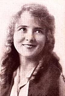 Gladys Leslie image
