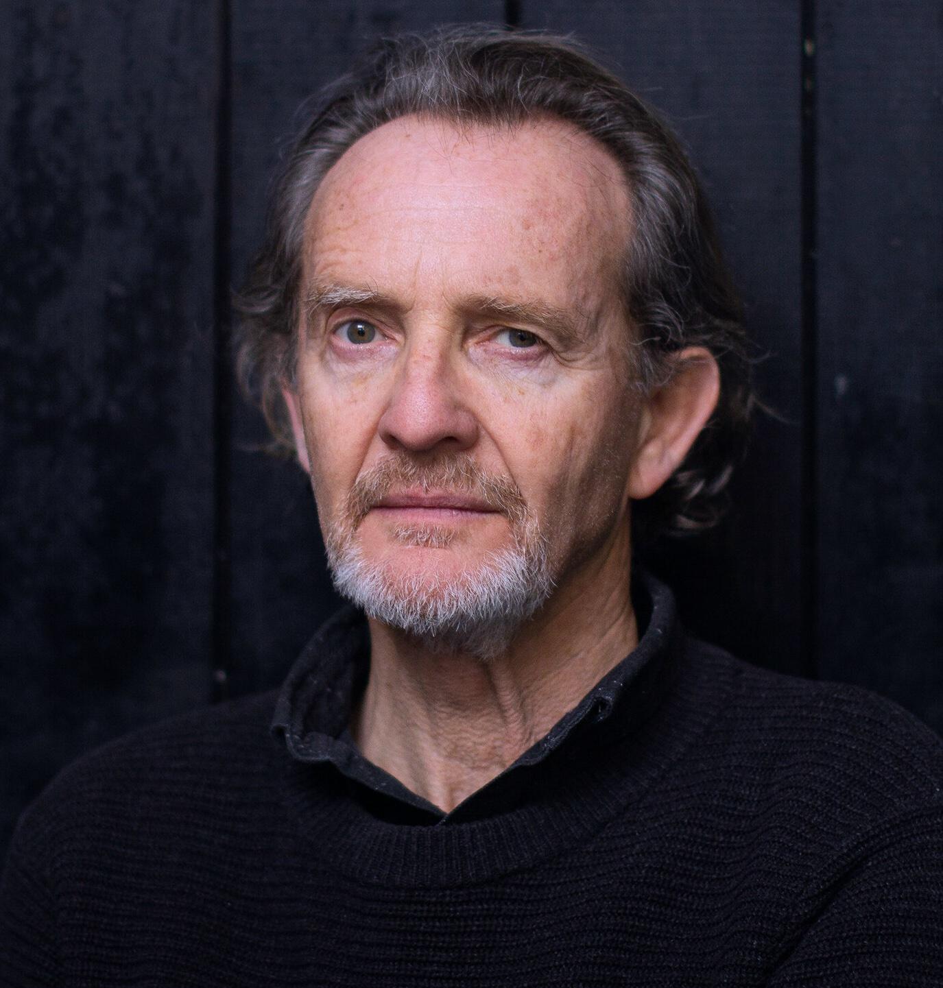 Anton Lesser image