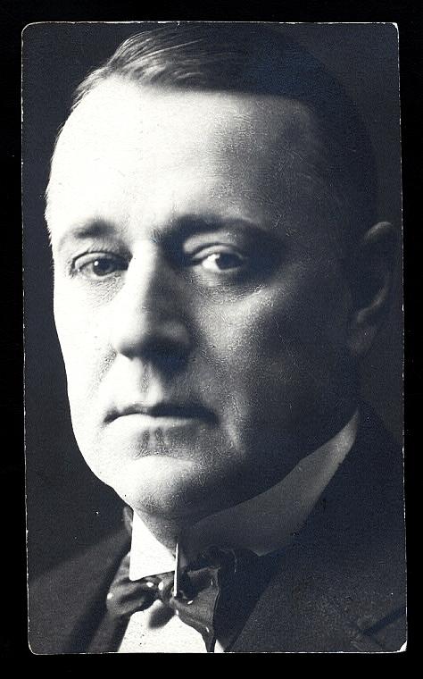 George Lessey image