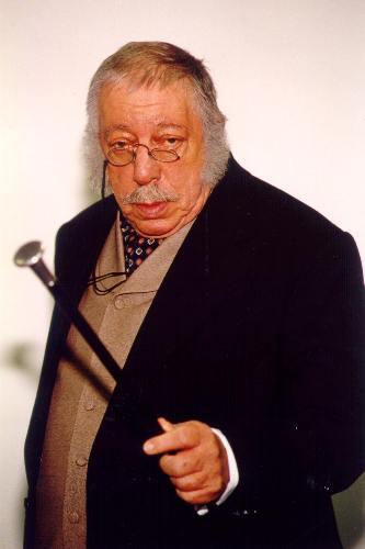 José Lewgoy image