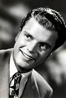 Harry Lewis image