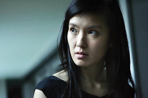 Kelly Lin image