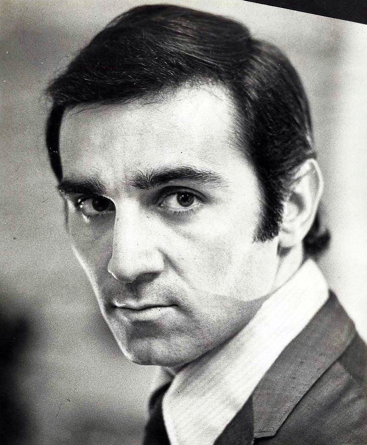 Tony Lo Bianco image