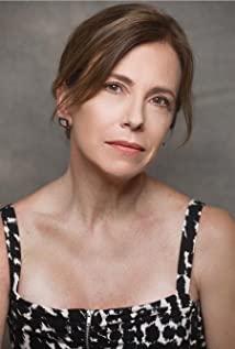 Claudia Lobo image