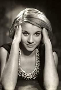 Julia Lockwood image