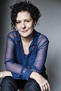 Caroline Loncq image