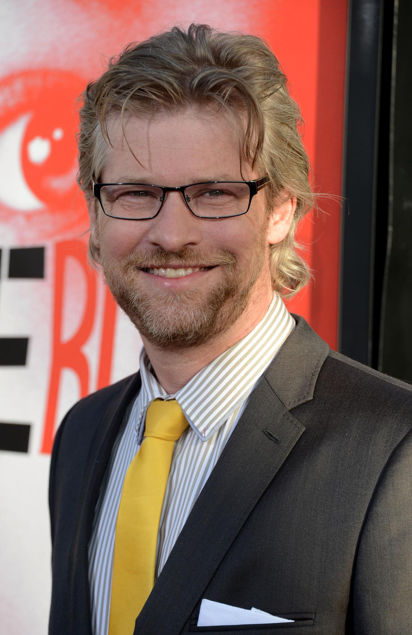Todd Lowe image
