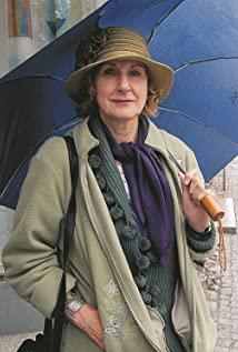 Fillie Lyckow image