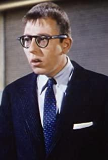 Archer MacDonald image