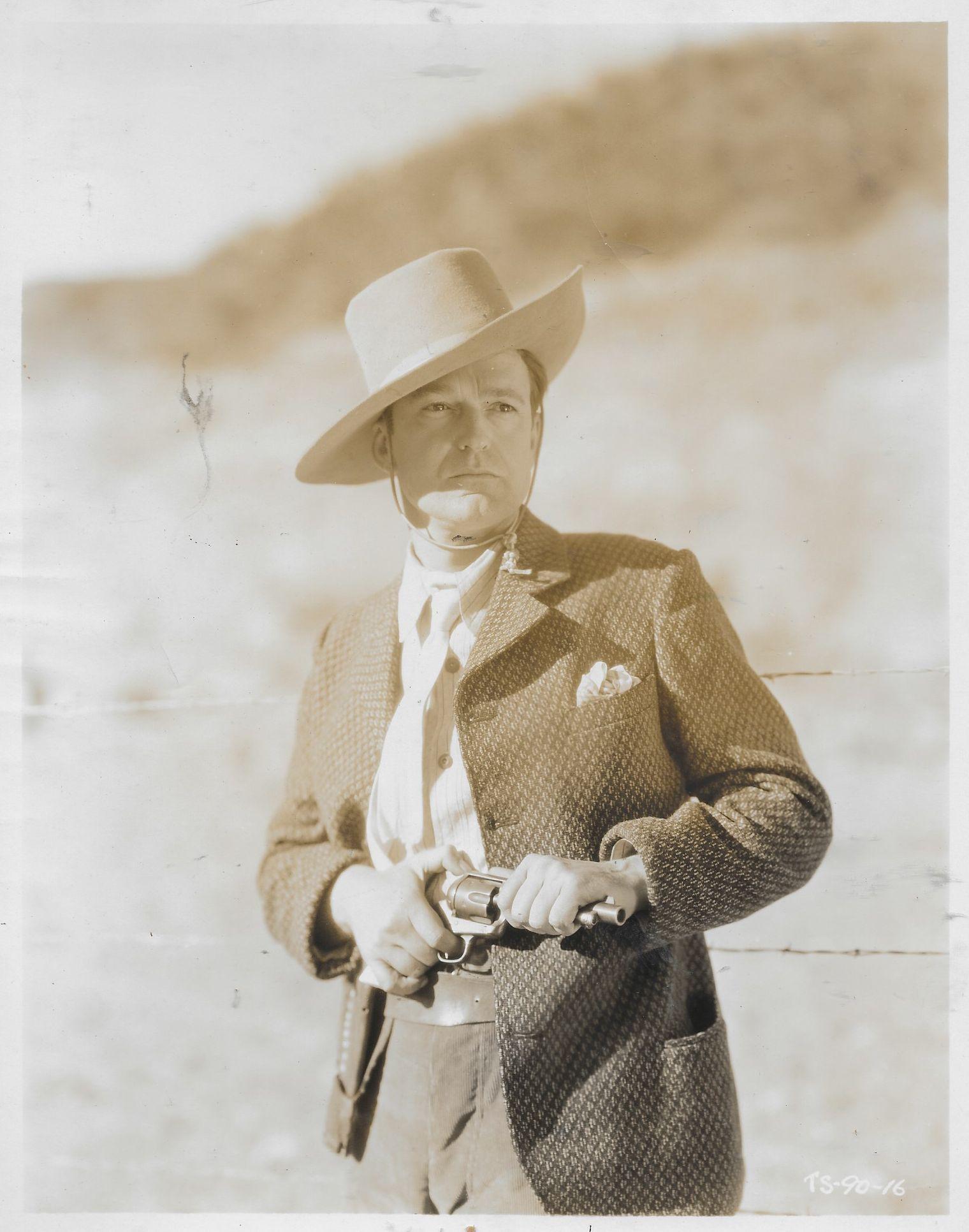 Wallace MacDonald image
