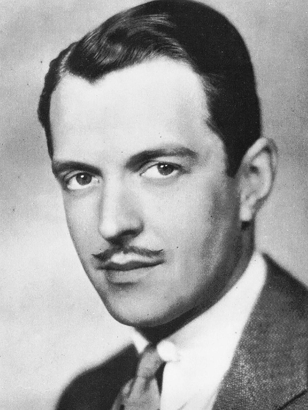 Kenneth MacKenna image