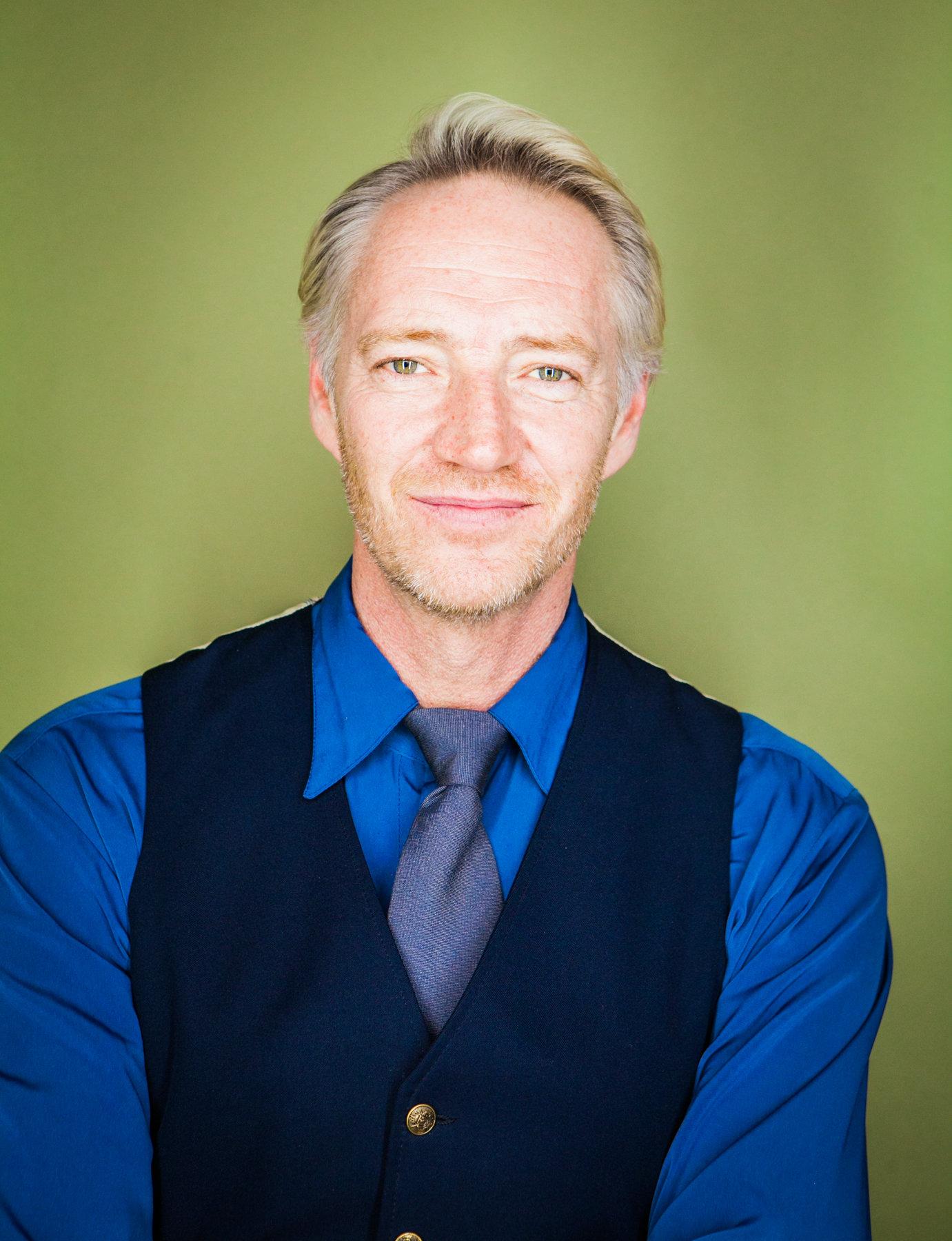 Phillip MacKenzie image