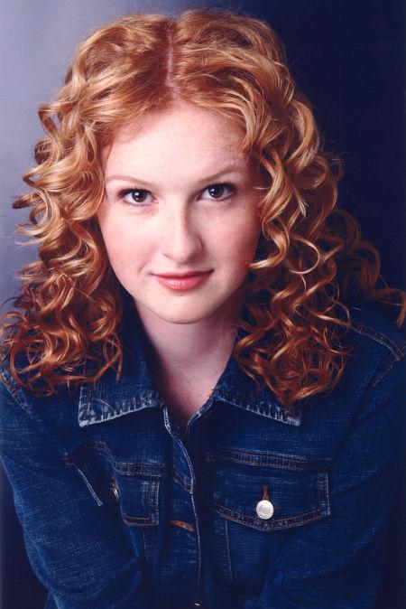 Erin Mackey image