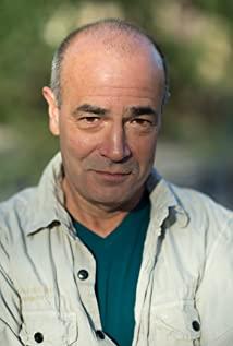 Bruce MacVittie image