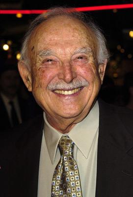 Bill Macy image