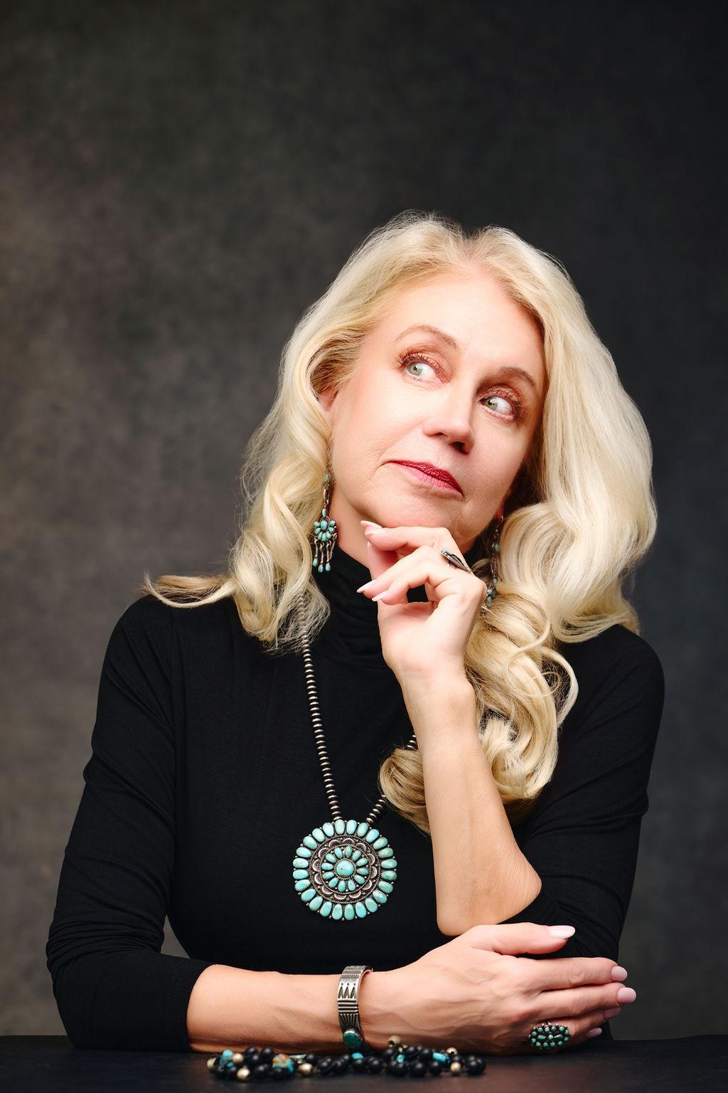 Cindy Manion image