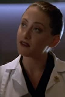 Suzanne Mara image