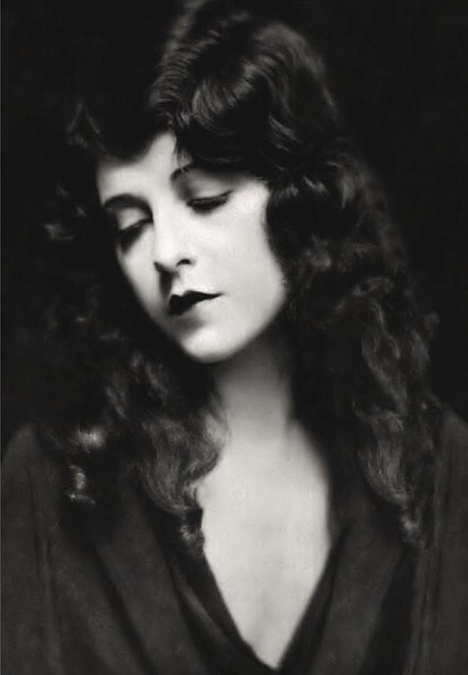 June Marlowe image