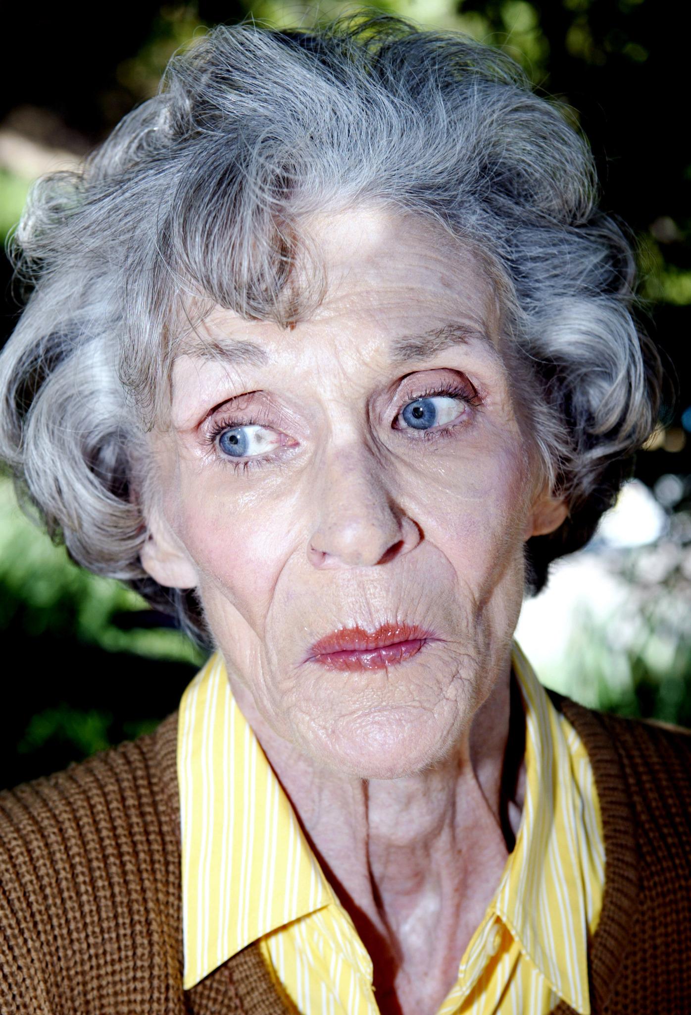 Nan Martin image