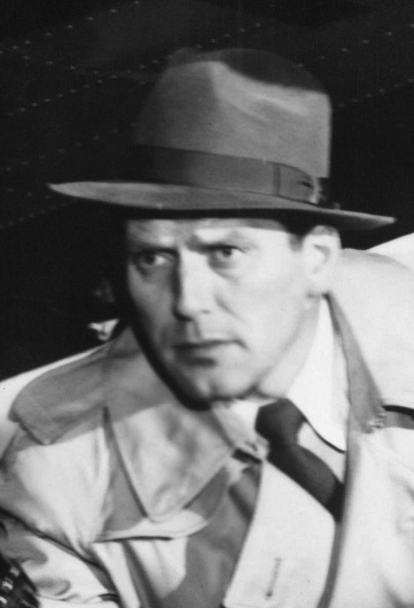 Charles McGraw image
