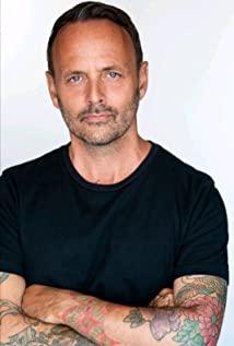 Joel McNichol image