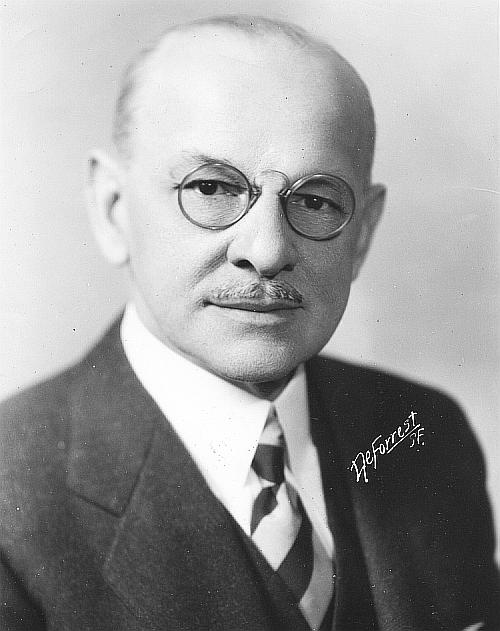 Robert McWade image