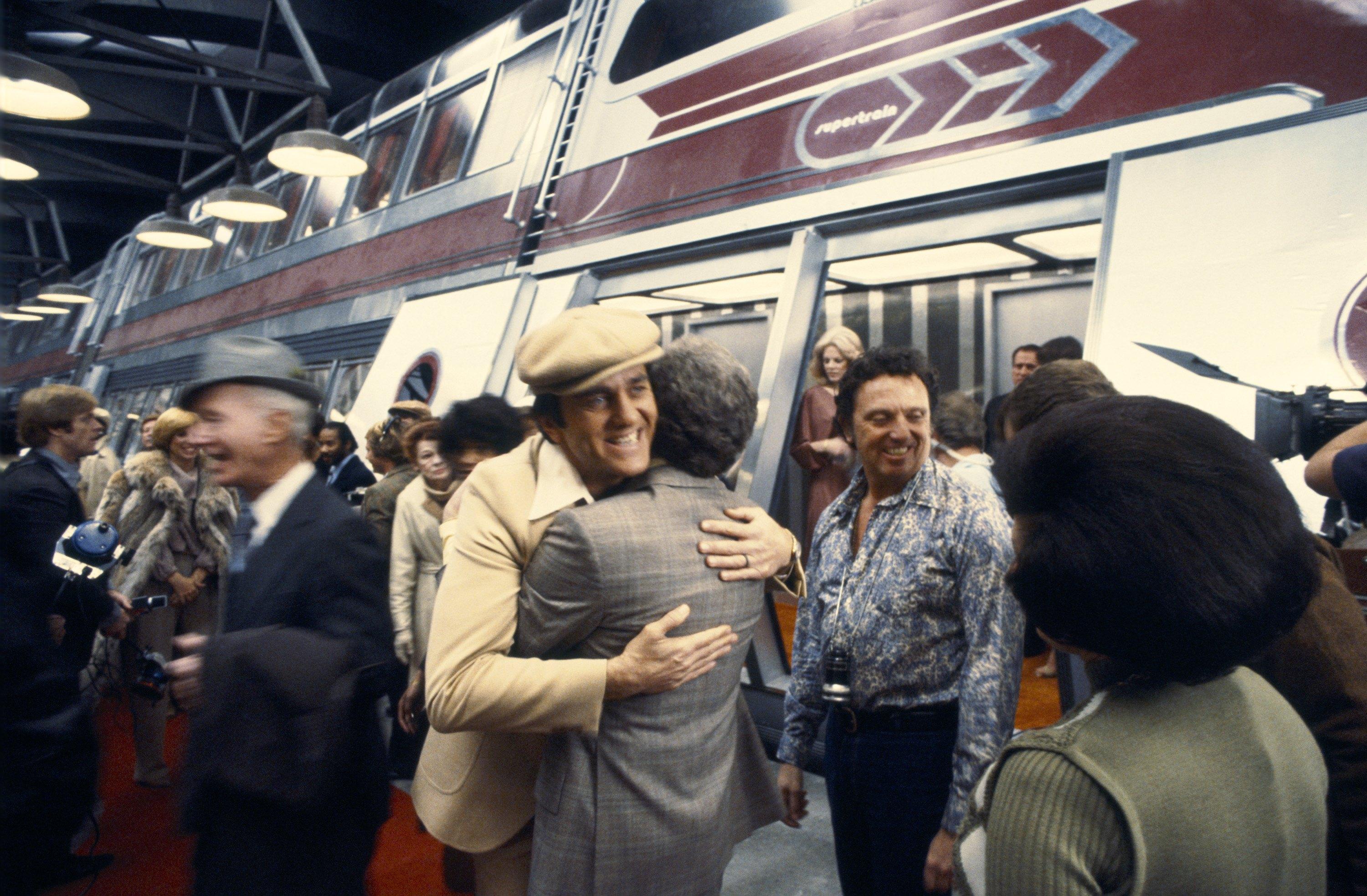 Don Meredith image