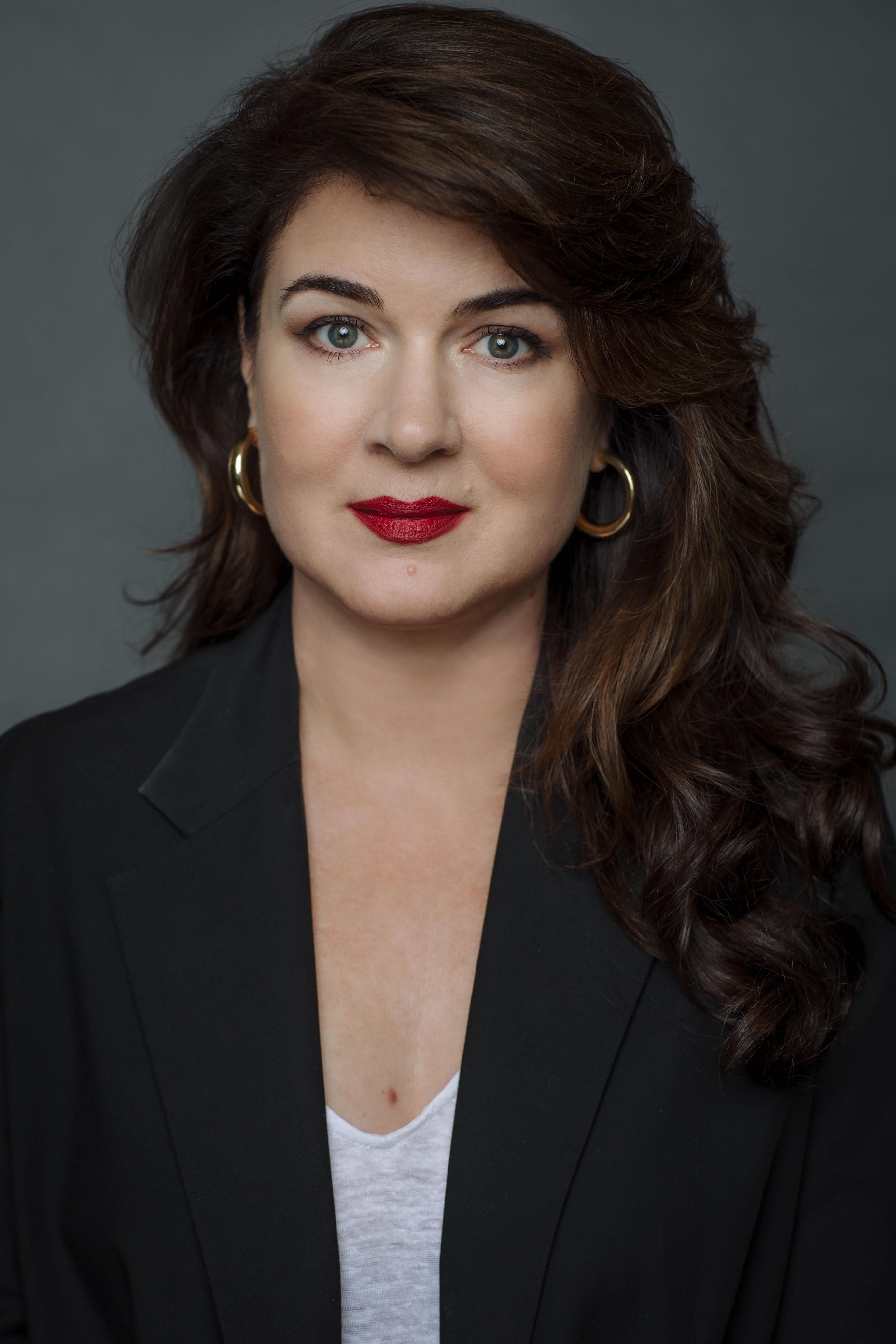 Gabrielle Miller image
