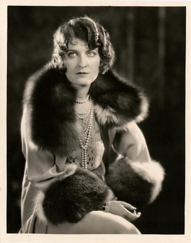 Alyce Mills image