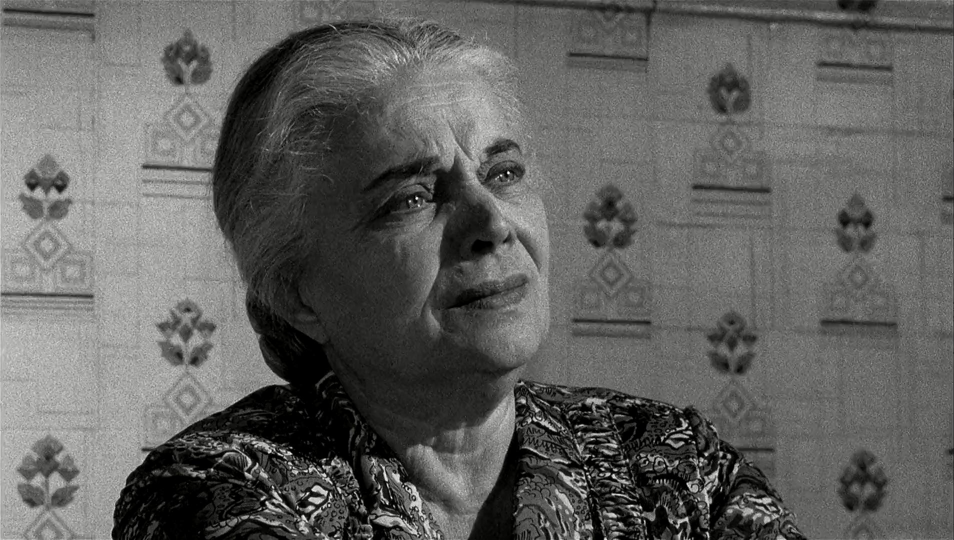 Esther Minciotti image