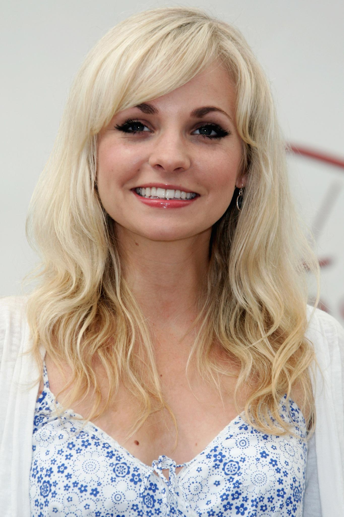 Georgia Tennant image