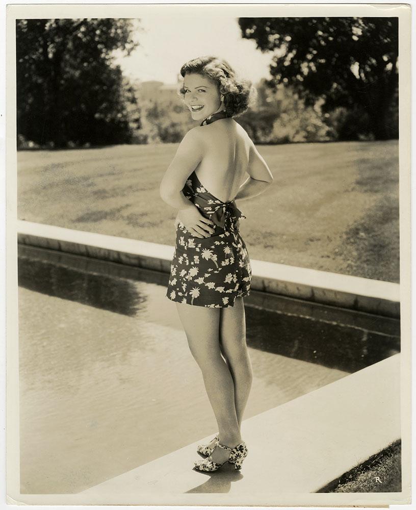 Dorothy Moore image