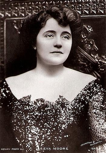 Eva Moore image