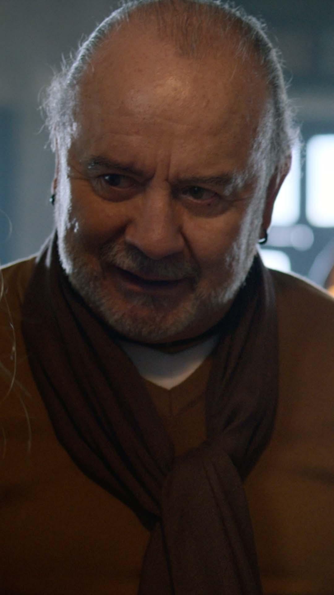 César Mora image