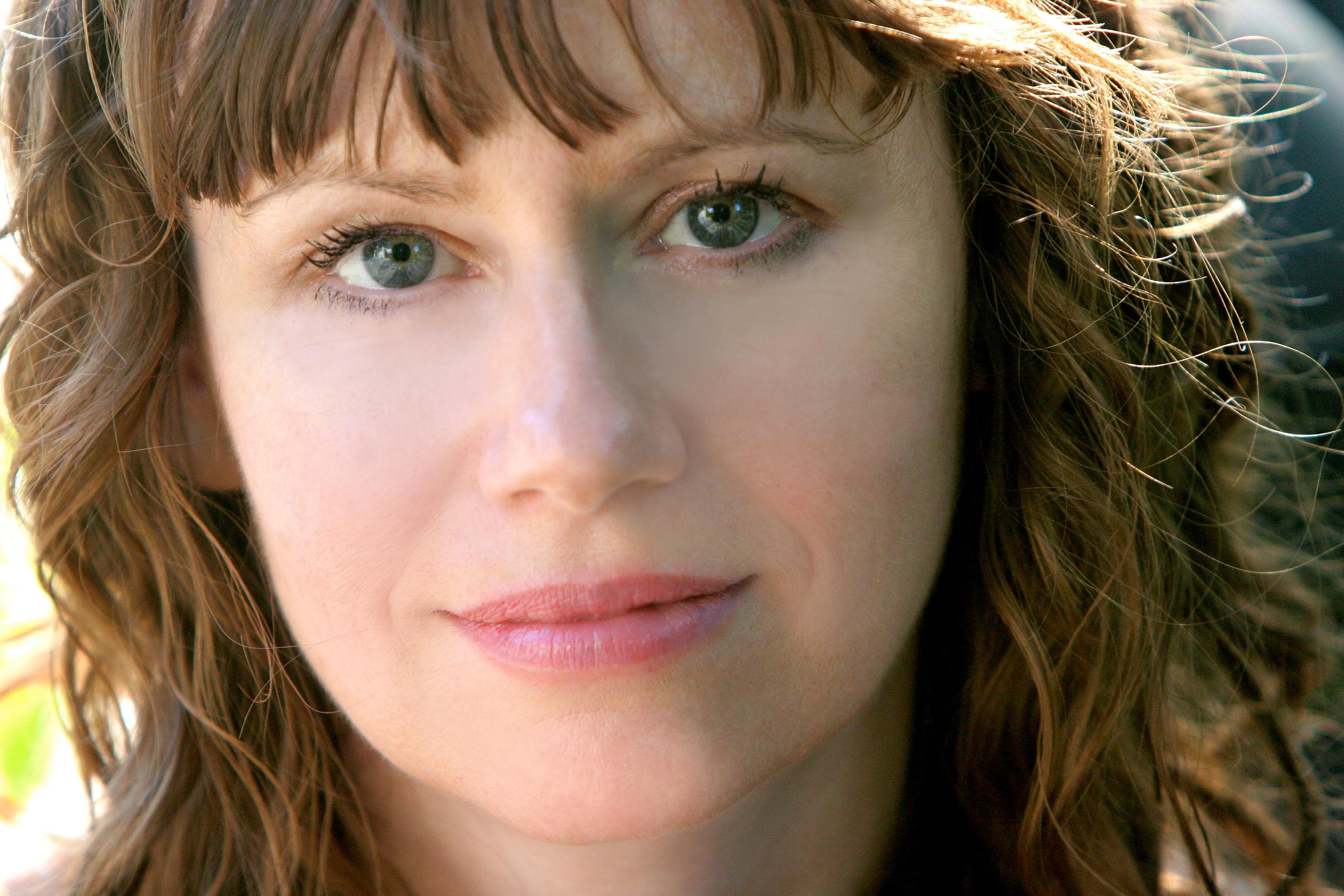 Sally Murphy image